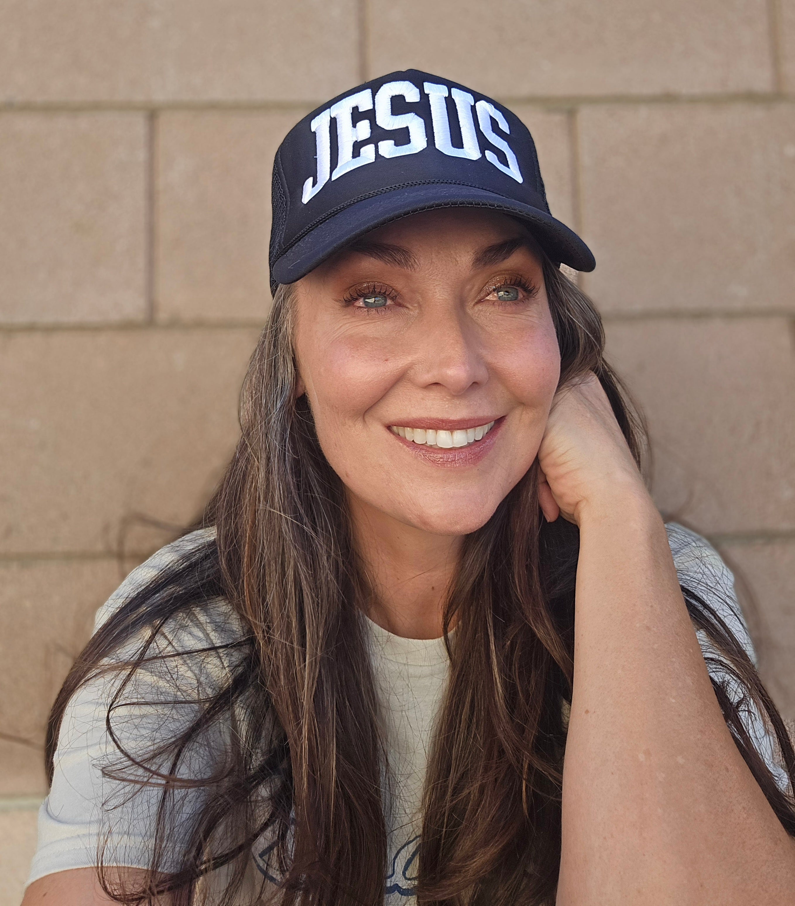 JESUS Trucker Hat – Black