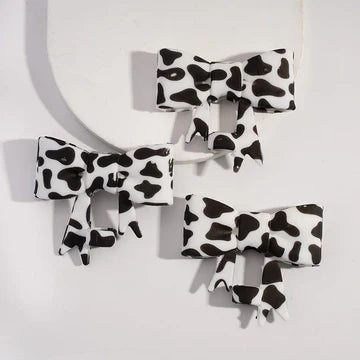 Cow Print Bowtie Silicone Straw Topper